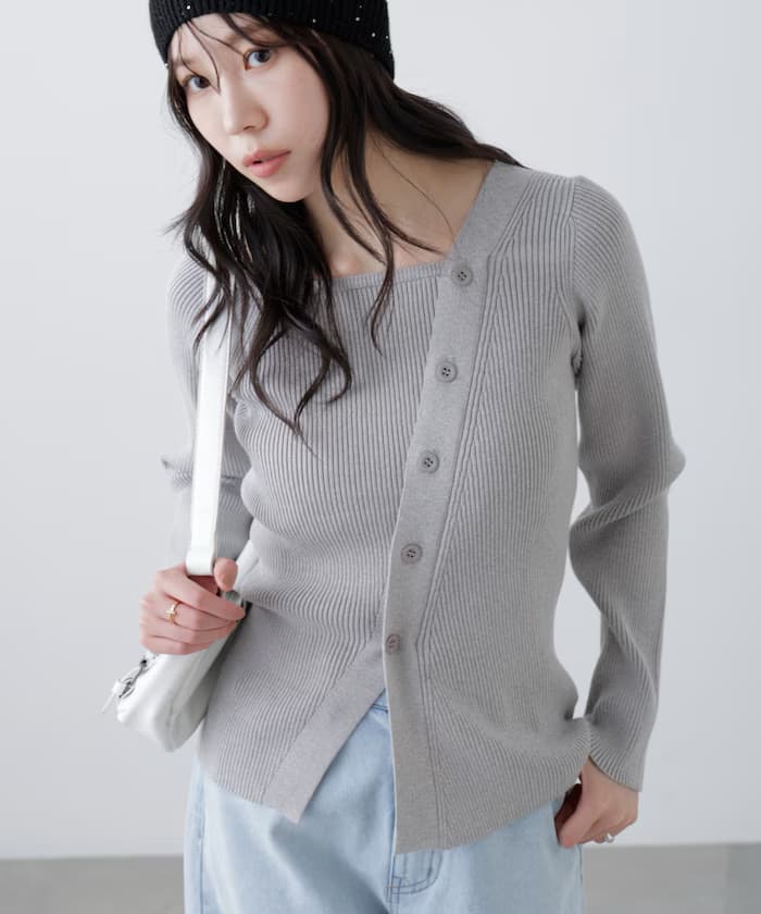 不對稱鈕扣肋針織衫
