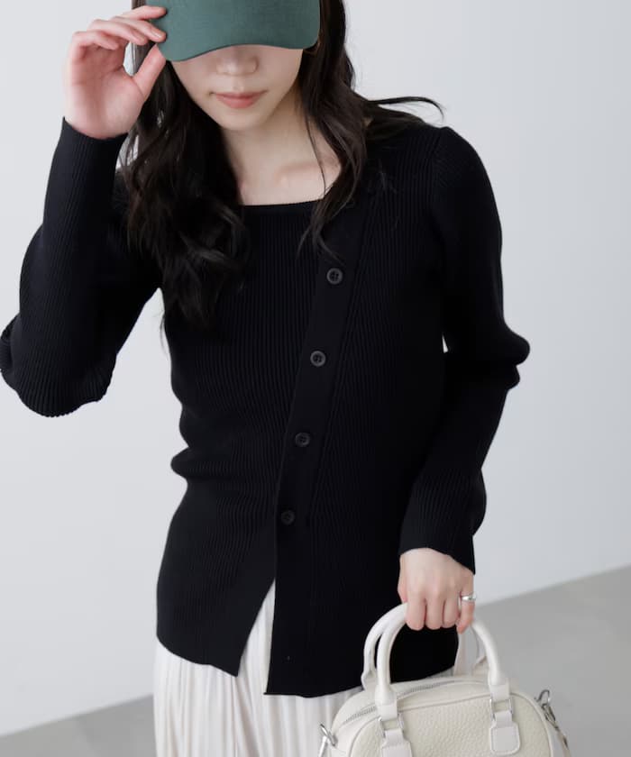 不對稱鈕扣肋針織衫