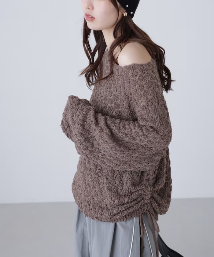 泡泡一字肩腋部抽繩寬版針織衫