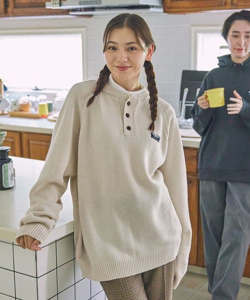 THE CRAFT CREW PRODUCTS 多功能 可水洗 寬版 落肩亨利領針織上衣