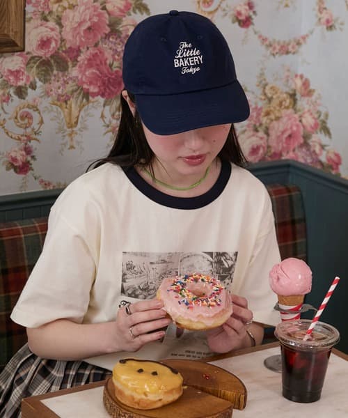 ネイビー