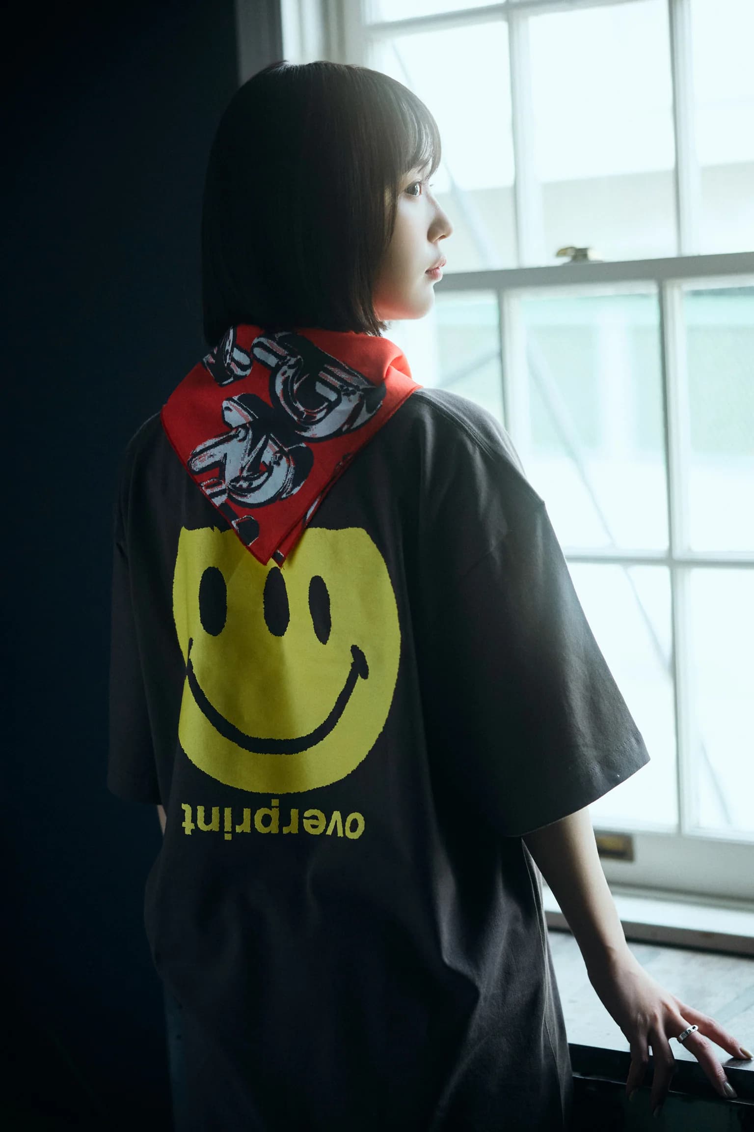 ICONIC TEE