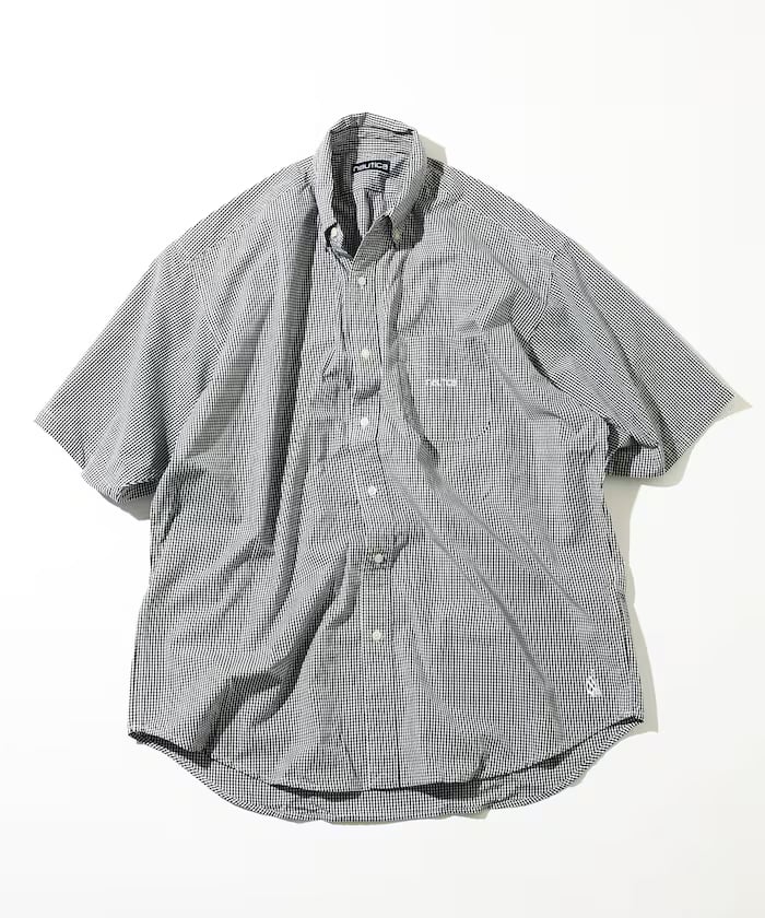 ブラック