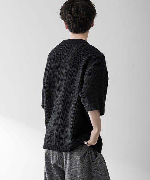 103626913b_b_10_500.jpg