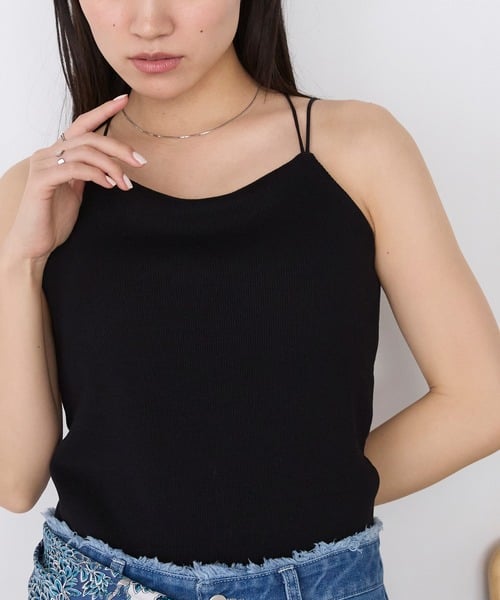 103858732b_b_21_500.jpg