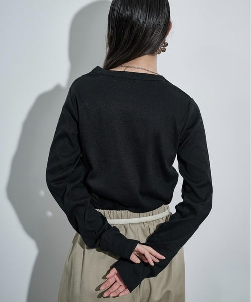 103897669b_b_61_500.jpg