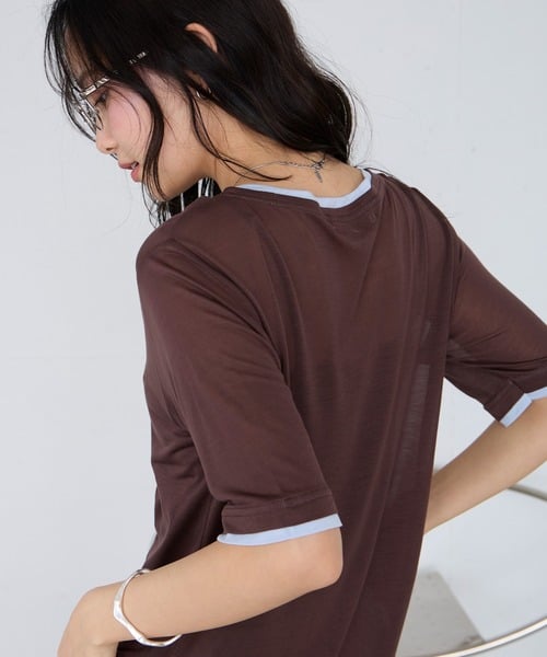 104366731b_b_47_500.jpg