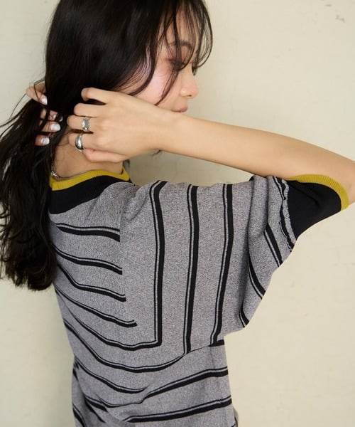 104370870b_b_71_500.jpg