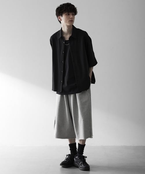 105042751b_b_24_500.jpg