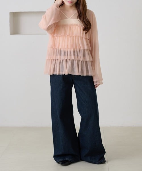 105627792b_b_29_500.jpg