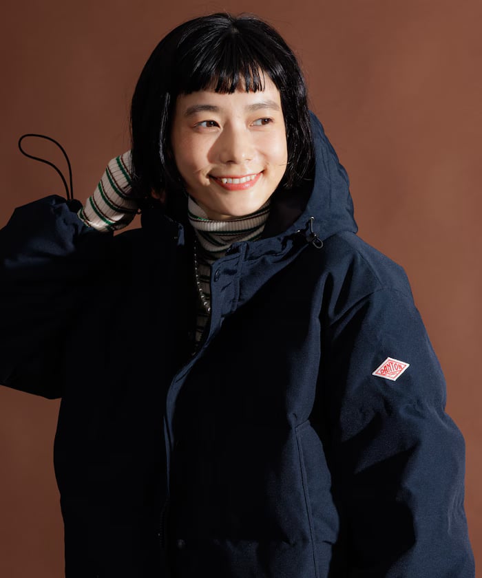 ネイビー