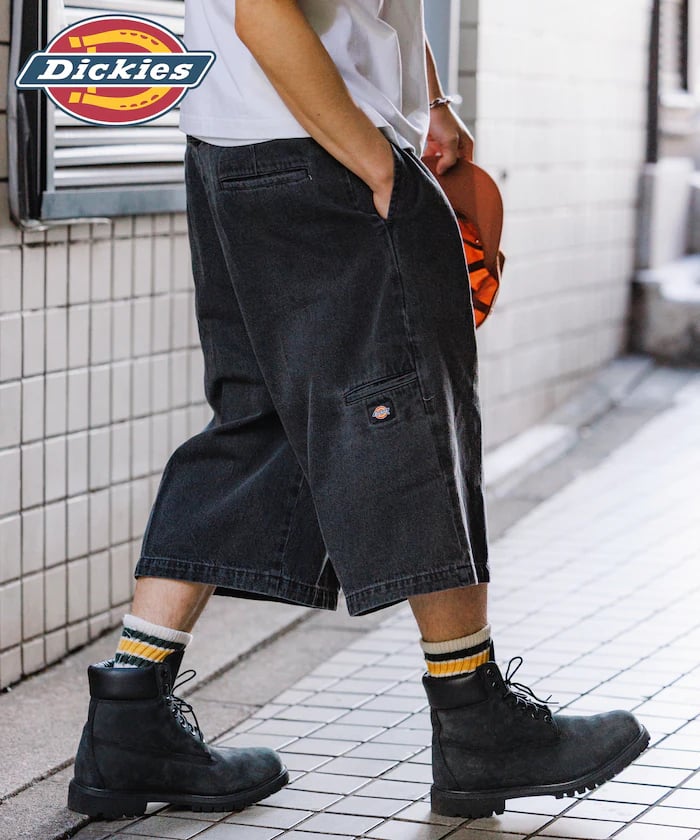 ブラックデニム