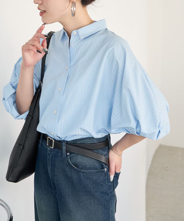 ブルー
