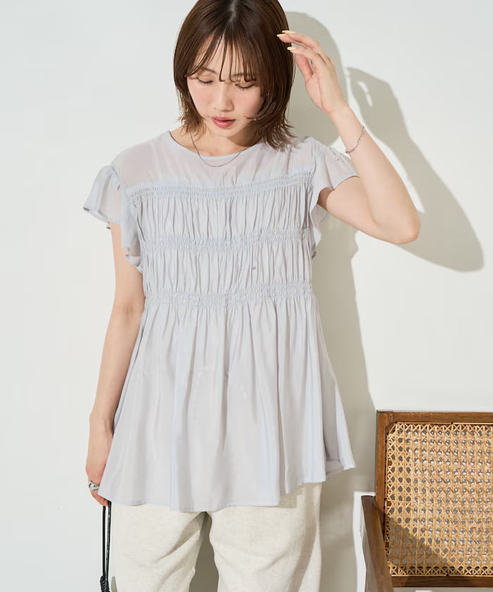 ブルー