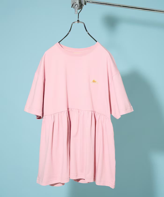 ピンク