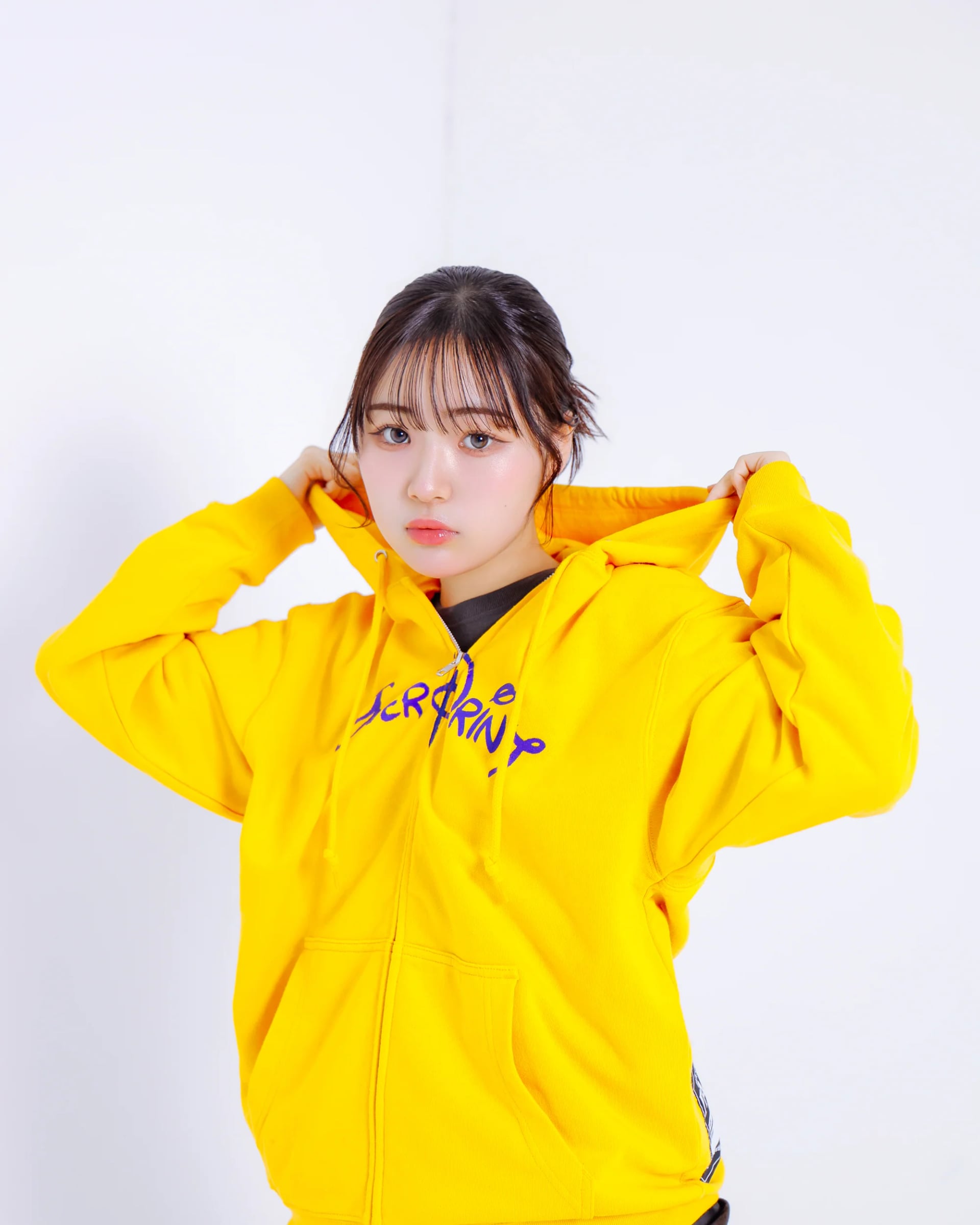 WONDER Zip Hoodie - 2512119_OP02329.jpg