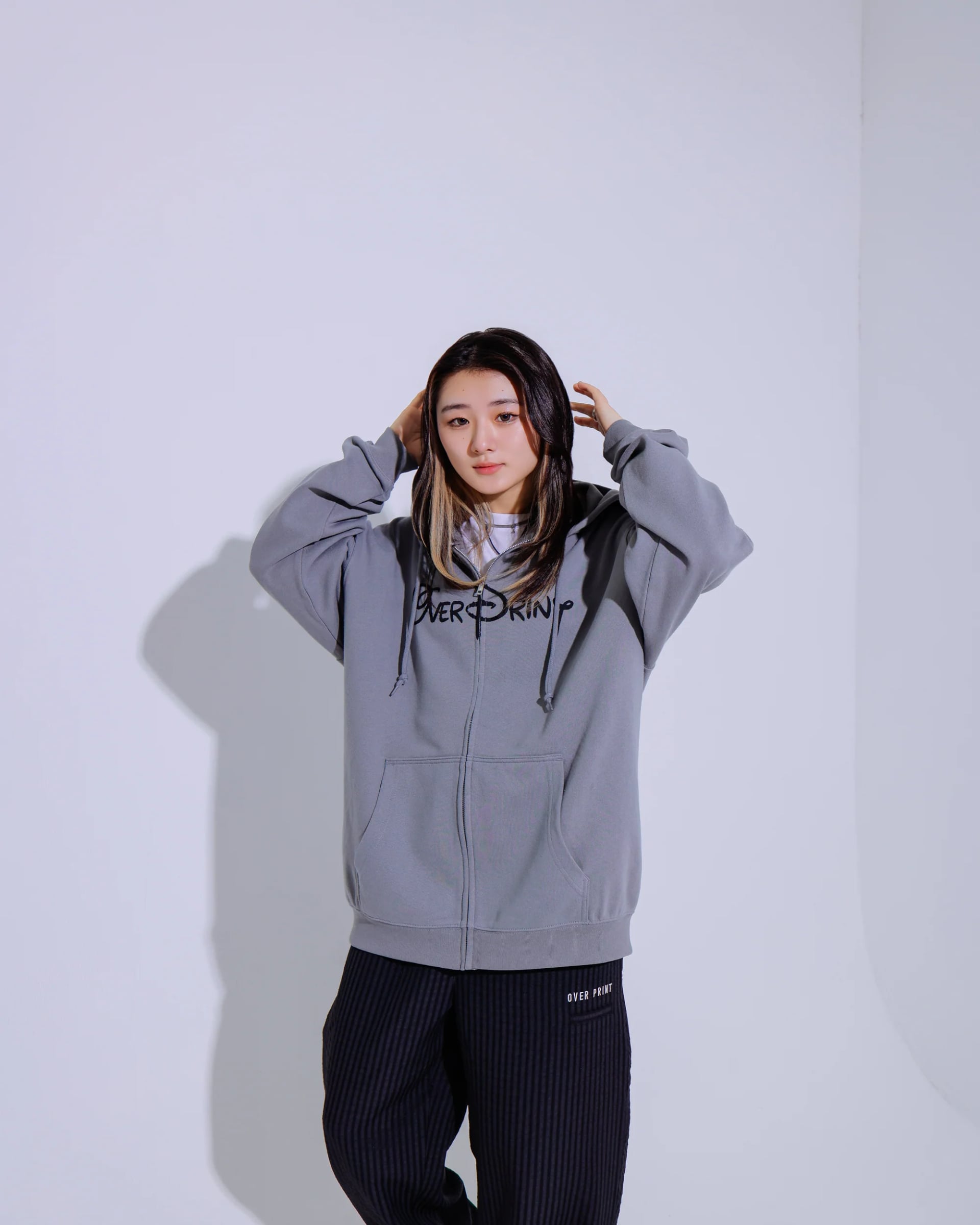 WONDER Zip Hoodie - 2512119_OP03359.jpg