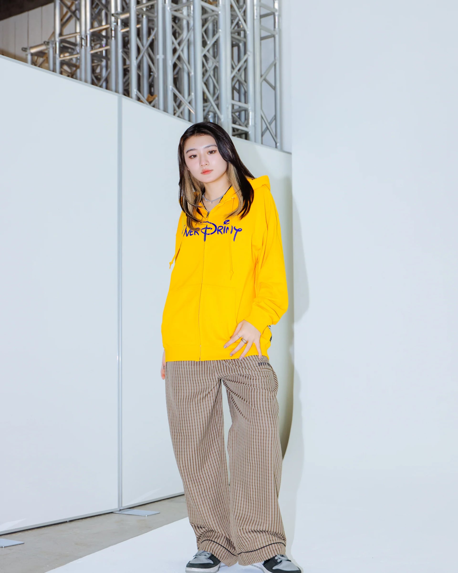 WONDER Zip Hoodie - 2512119_OP04009.jpg