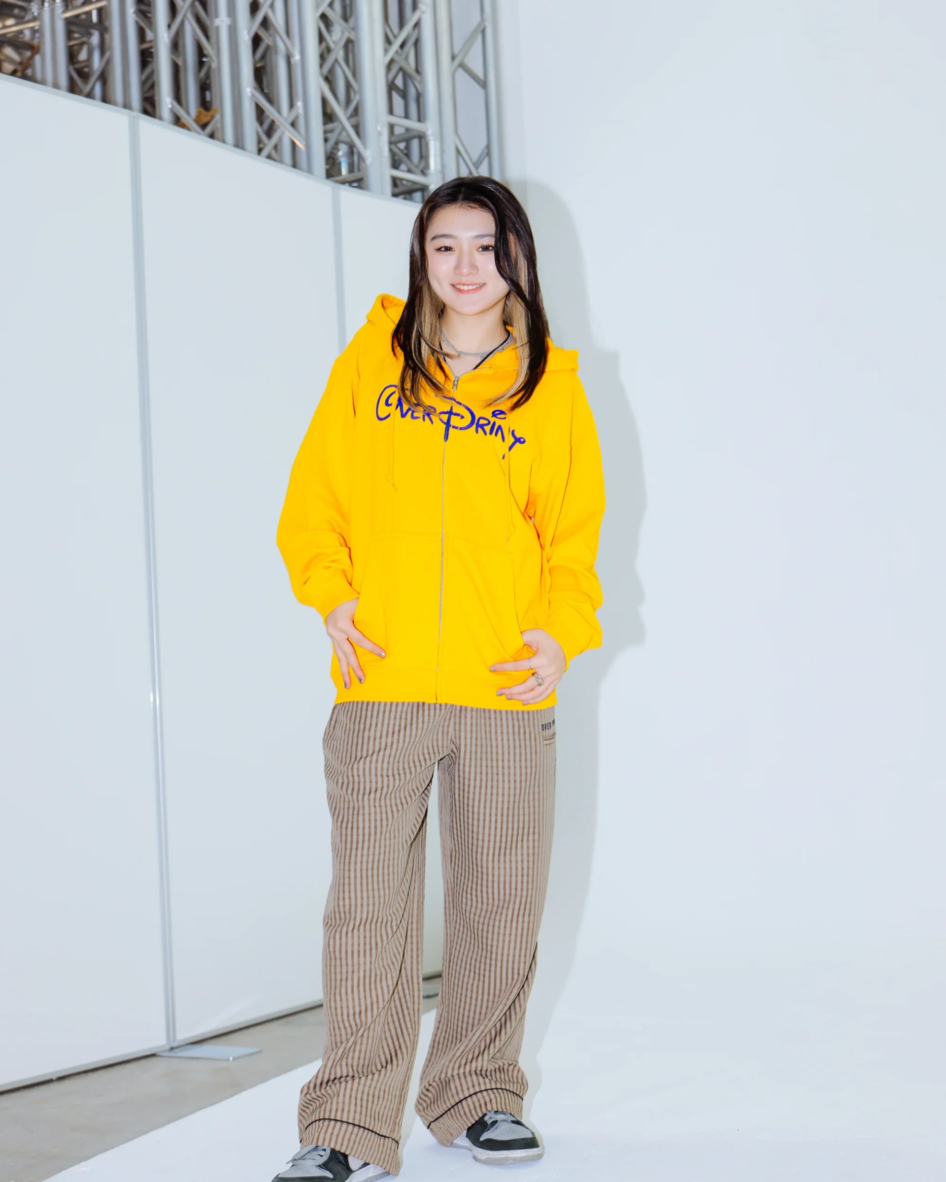 WONDER Zip Hoodie - 2512119_OP04014.jpg