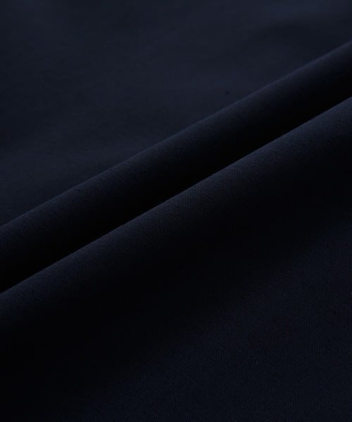 71750521b_b_72_500.jpg