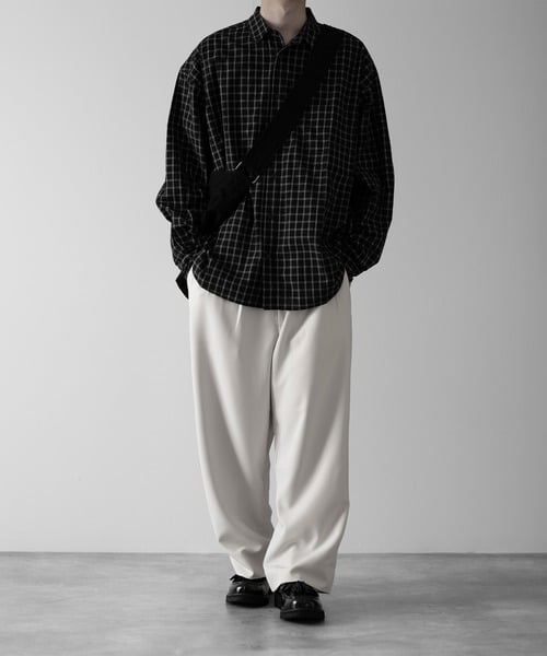 80707804b_b_11_500.jpg