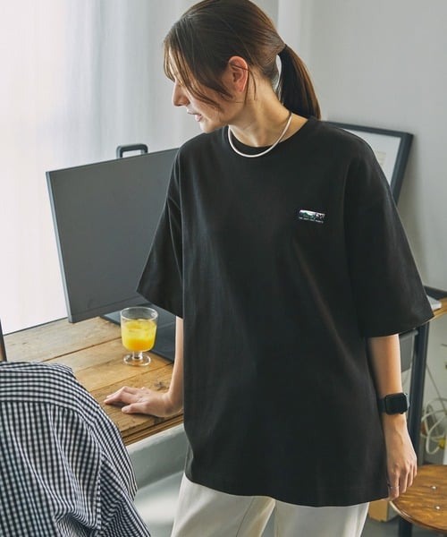 83469789b_b_83_500.jpg
