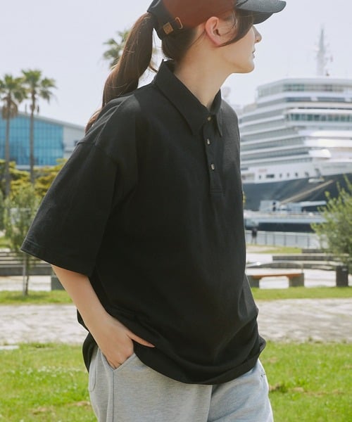 83469790b_b_26_500.jpg
