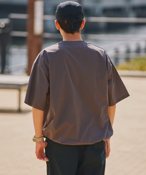 84076423b_b_348_500.jpg
