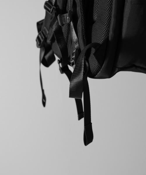 84903065b_b_61_500.jpg