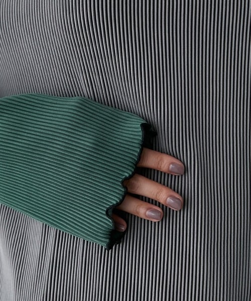 86799310b_b_24_500.jpg