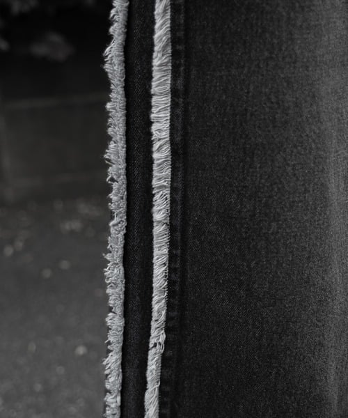 86800861b_b_151_500.jpg