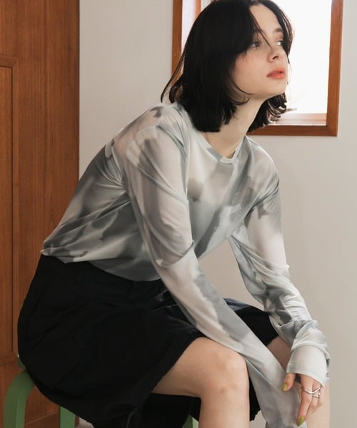 87925995b_b_122_500.jpg