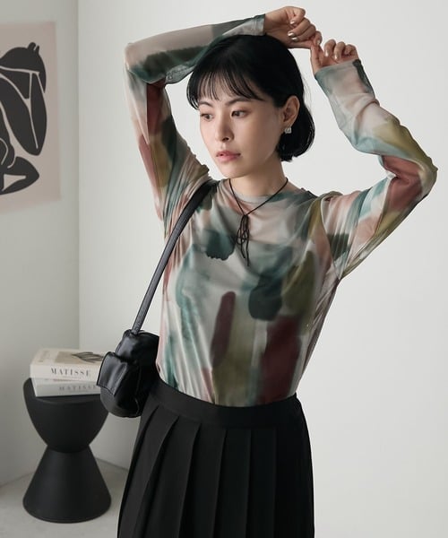 87925995b_b_24_500.jpg