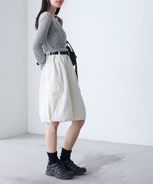 91851041b_b_18_500.jpg