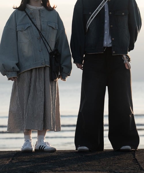 92467006b_b_69_500.jpg
