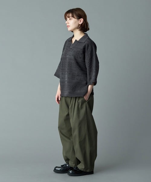 92467007b_b_12_500.jpg