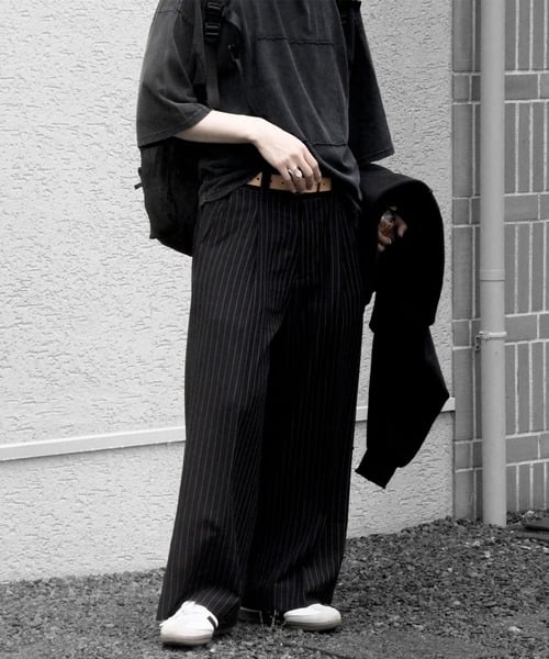 92467008b_b_70_500.jpg