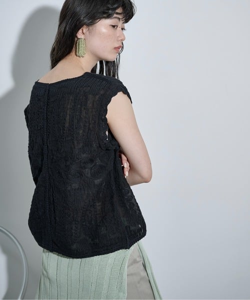 92771574b_b_74_500.jpg