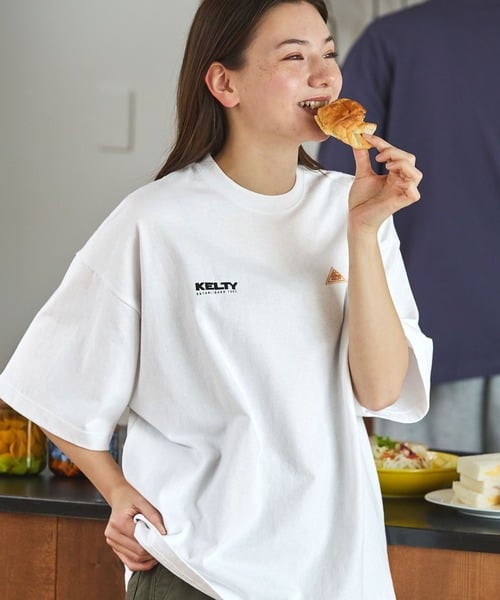 ホワイト