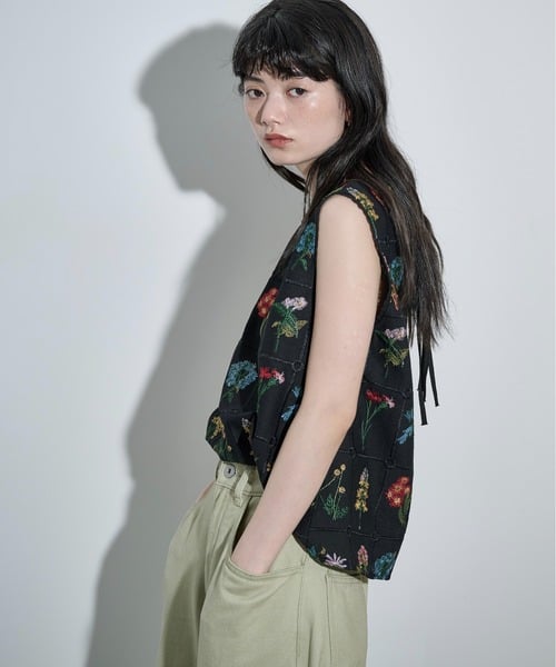 94956548b_b_62_500.jpg