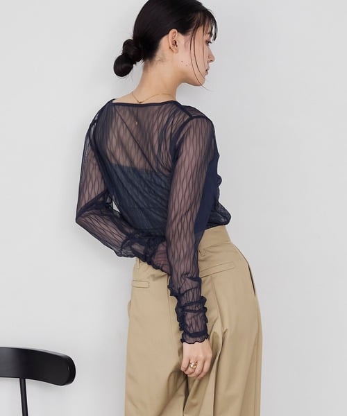 96565358b_b_85_500.jpg