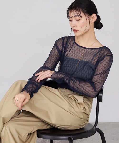 96565358b_b_89_500.jpg