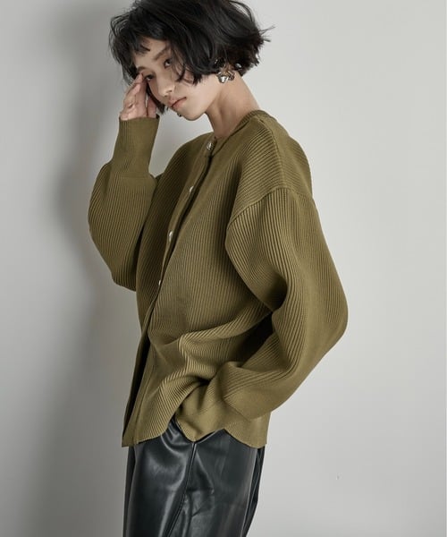 96959629b_b_34_500.jpg