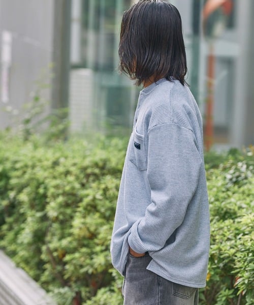 97421916b_b_19_500.jpg