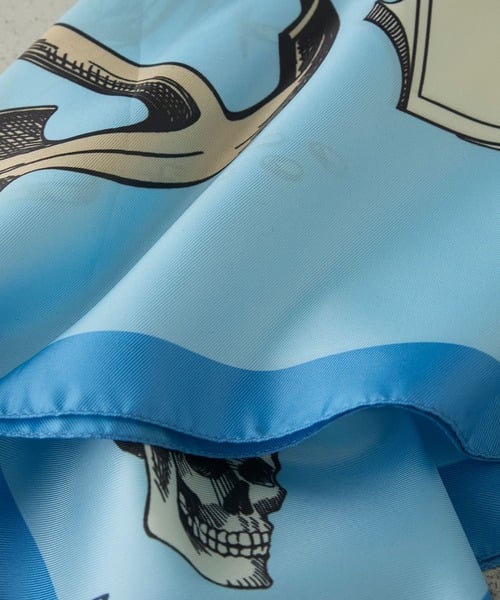 97668063b_b_04_500.jpg