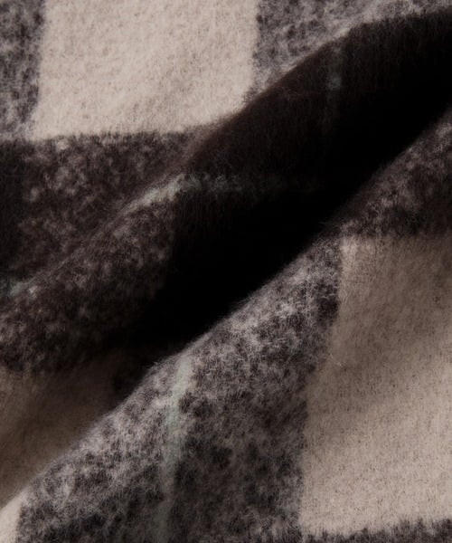 97703405b_b_55_500.jpg