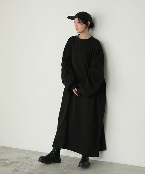 97703627b_b_43_500.jpg