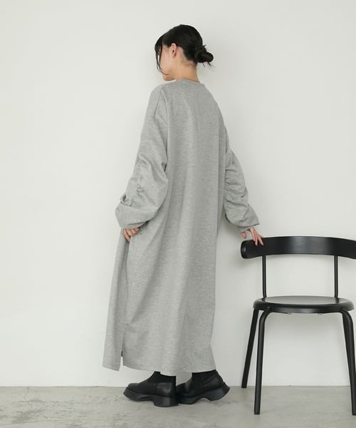 97703627b_b_70_500.jpg