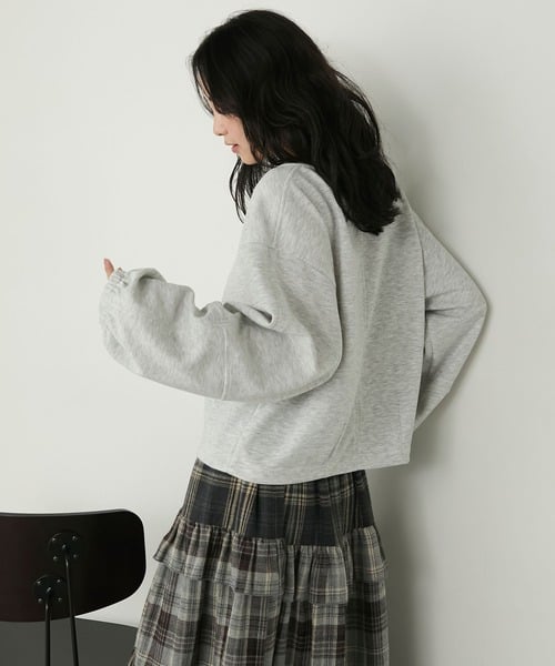 97703630b_b_49_500.jpg