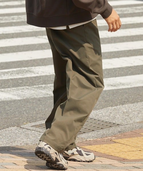 98304078b_b_40_500.jpg